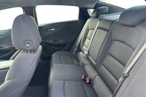 Used 2022 Chevrolet Malibu LT image 10