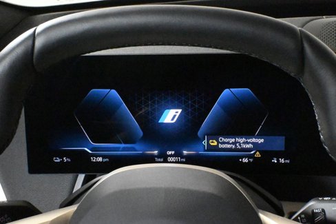 New 2026 BMW iX xDrive45 w/ Premium Package image 20