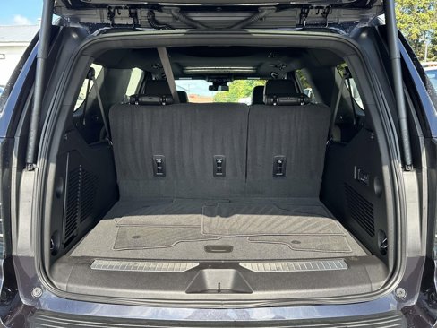 Certified 2025 Chevrolet Suburban Z71 w/ Comfort Package image 23