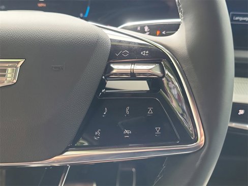 New 2025 Cadillac Optiq Sport 1 image 12