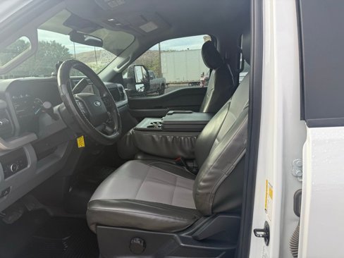 Used 2023 Ford F250 XL w/ STX Appearance Package image 9