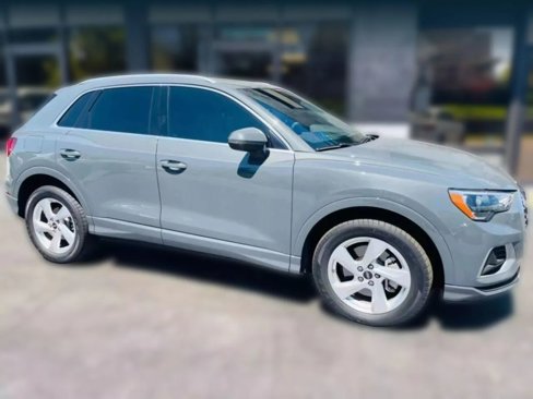 Used 2021 Audi Q3 2.0T Premium w/ Convenience Package image 7