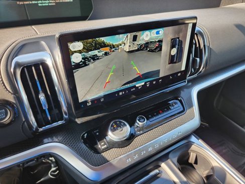 New 2025 Ford Expedition Platinum image 10