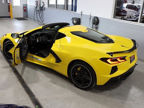 New 2025 Chevrolet Corvette Stingray Preferred Cpe w/ Stealth Interior Trim Package image 15