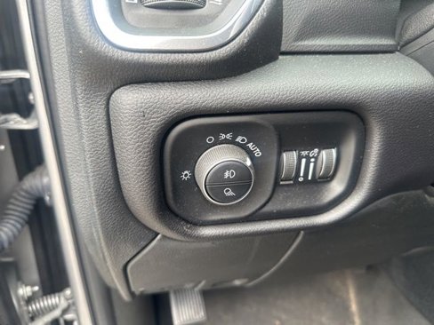 Used 2022 RAM 2500 Laramie image 11