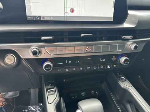 Used 2023 Kia Telluride S image 15