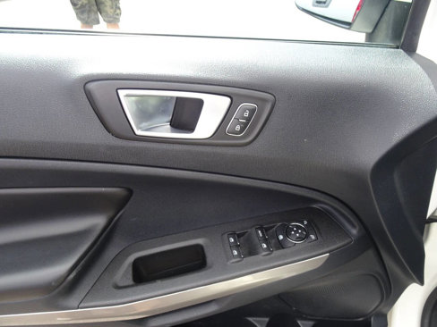 Used 2020 Ford EcoSport Titanium image 28