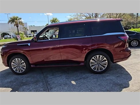 New 2025 INFINITI QX80 Sensory image 11