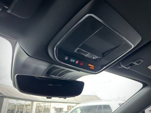 Used 2024 Chevrolet Blazer EV RS image 43