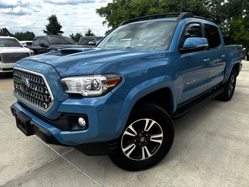 Used 2019 Toyota Tacoma TRD Sport image 1