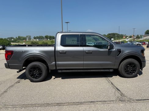 New 2025 Ford F150 XLT w/ Equipment Group 302A MID image 4