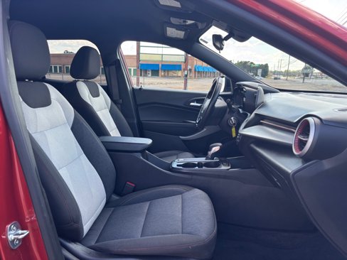 Used 2024 Chevrolet Trax RS w/ Driver Confidence Package image 16