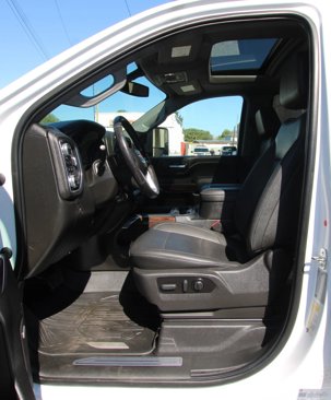 Used 2022 GMC Sierra 2500 SLT w/ SLT Premium Package image 9
