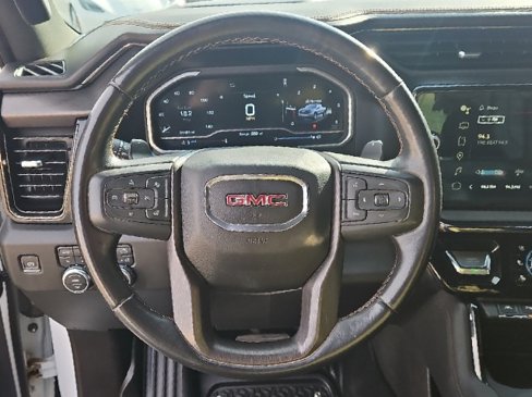 Used 2022 GMC Sierra 1500 AT4 w/ AT4 Premium Package image 12