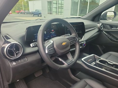 Used 2025 Chevrolet Equinox LT w/ Convenience Package II image 16
