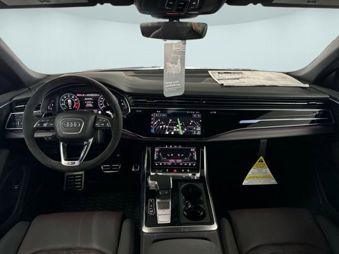 New 2025 Audi RS Q8 performance image 17