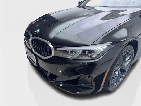 Used 2025 BMW 330i Sedan image 16