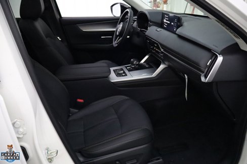 Used 2025 MAZDA CX-70 Plug-In Hybrid w/ Premium Pkg image 33