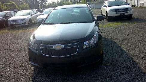 Used 2014 Chevrolet Cruze LT image 2