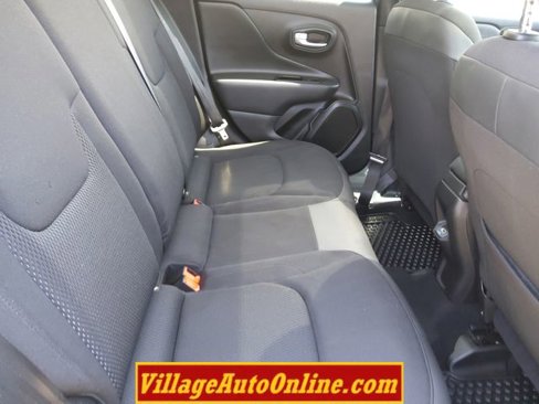 Used 2020 Jeep Renegade Altitude image 35