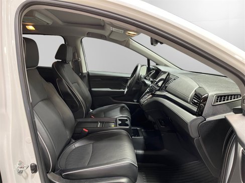 Used 2023 Honda Odyssey Touring image 16
