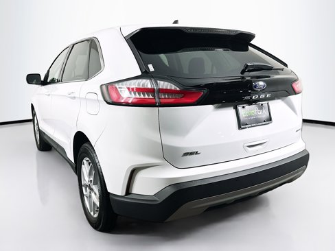 Used 2023 Ford Edge SEL image 5