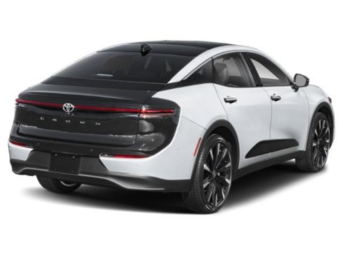 New 2025 Toyota Crown Platinum image 2