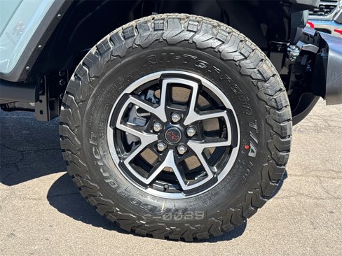 New 2025 Jeep Wrangler Unlimited Rubicon w/ Technology Group image 6