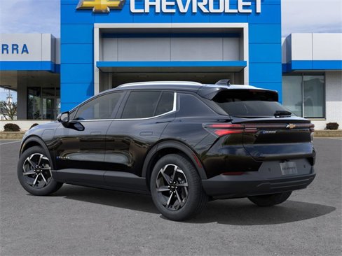 New 2026 Chevrolet Equinox EV LT image 3