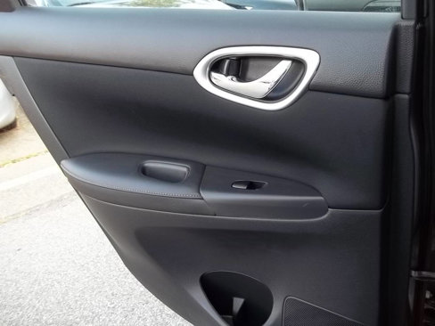 Used 2018 Nissan Sentra SV image 13
