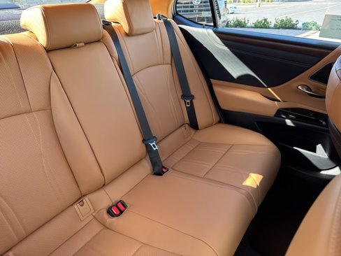 New 2025 Lexus ES 350 Luxury w/ Accessory Package (Z2) image 29