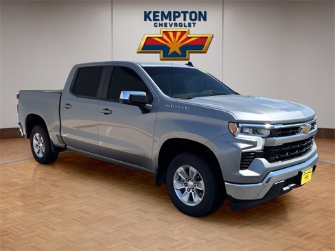 Used 2024 Chevrolet Silverado 1500 LT w/ Protection Package image 8
