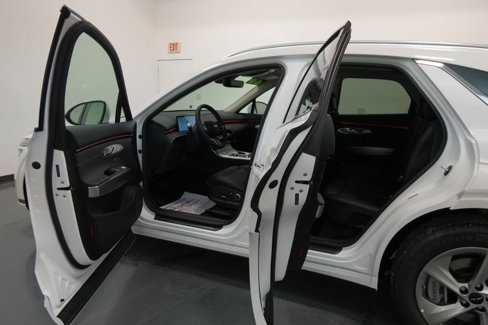New 2026 Genesis GV70 2.5T Select image 32