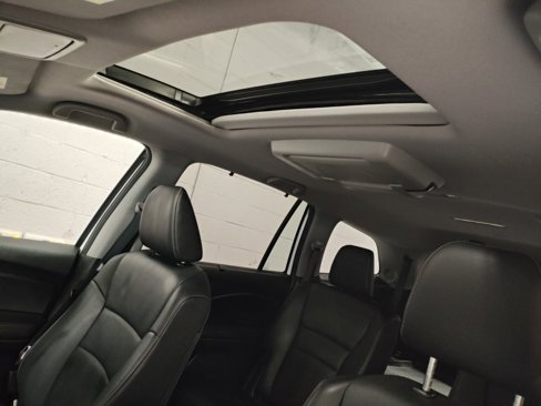 Used 2022 Honda Pilot Touring image 25
