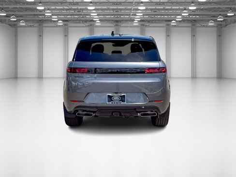 New 2025 Land Rover Range Rover Sport Dynamic SE image 4