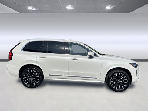 New 2026 Volvo XC90 B6 Ultra image 8