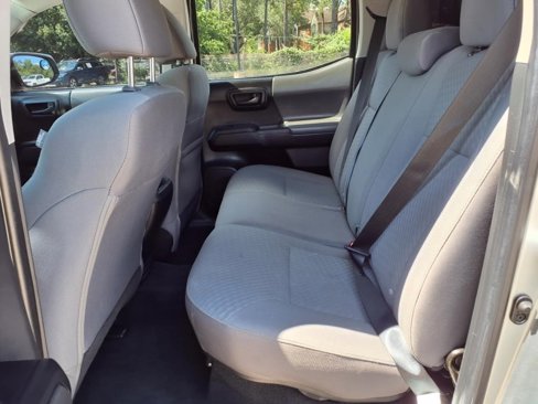 Used 2022 Toyota Tacoma SR image 25