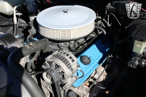 Used 1992 Chevrolet Silverado 1500 2WD Regular Cab image 21