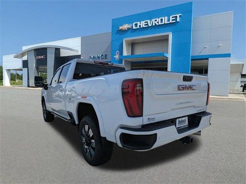 New 2026 GMC Sierra 2500 Denali w/ Denali Reserve Package image 7