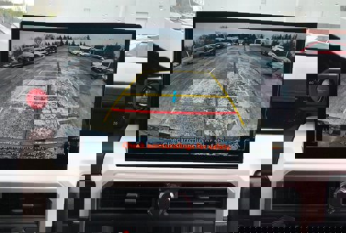 Used 2024 Toyota Tacoma TRD Off-Road image 31