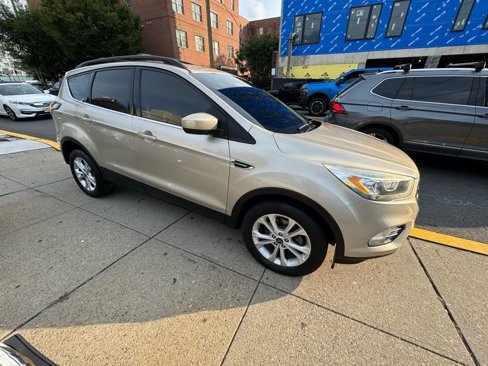 Used 2018 Ford Escape SEL image 7