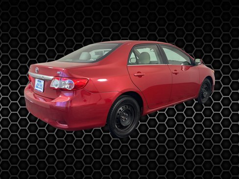 Used 2013 Toyota Corolla LE image 6