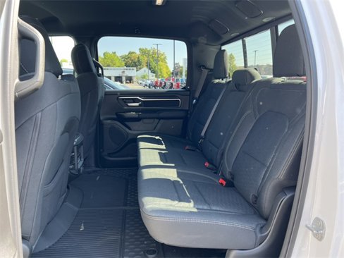 New 2026 RAM 1500 4x4 Crew Cab image 5
