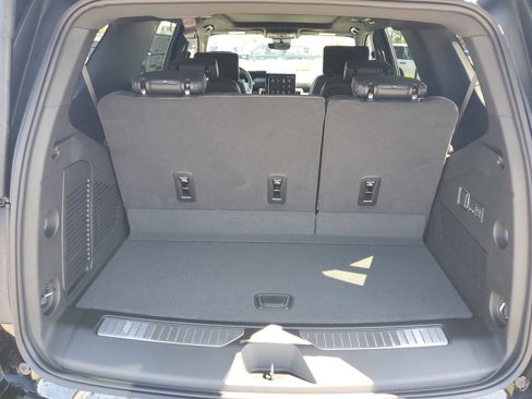 New 2025 GMC Yukon Denali w/ Denali Reserve Package image 29