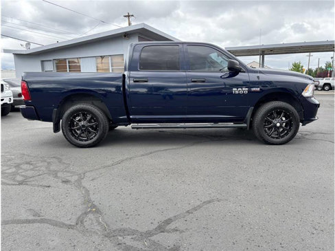 Used 2017 RAM 1500 Express image 6