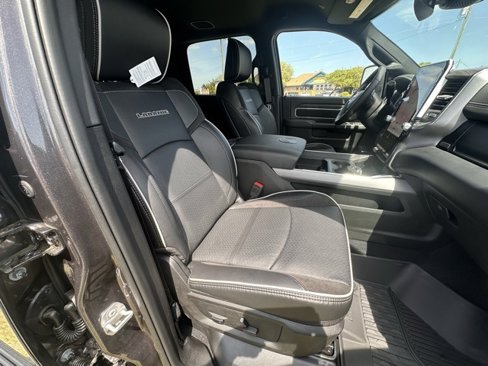 New 2025 RAM 2500 Laramie image 14