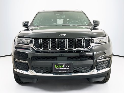Used 2024 Jeep Grand Cherokee L Limited w/ Luxury Tech Group II image 2