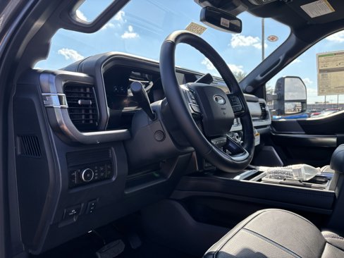 New 2026 Ford F250 Platinum w/ Tremor Off-Road Package image 12