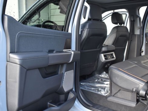 New 2025 Ford F350 Lariat w/ Black Appearance Package image 26