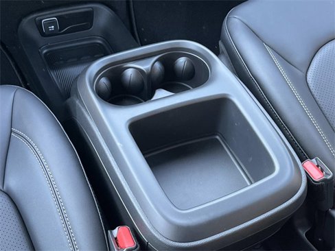 New 2026 Chrysler Voyager LX image 14